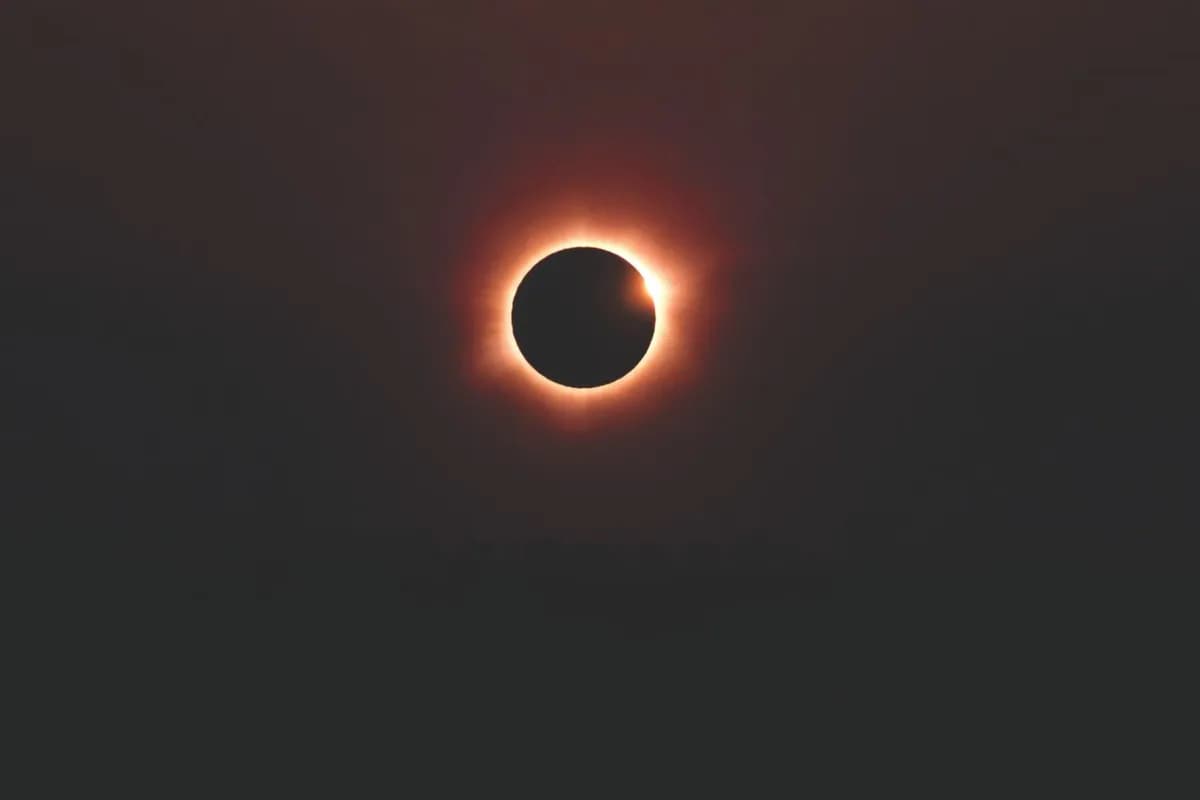 Eclipses solares en España: actividades del CSIC para 2026 y 2027