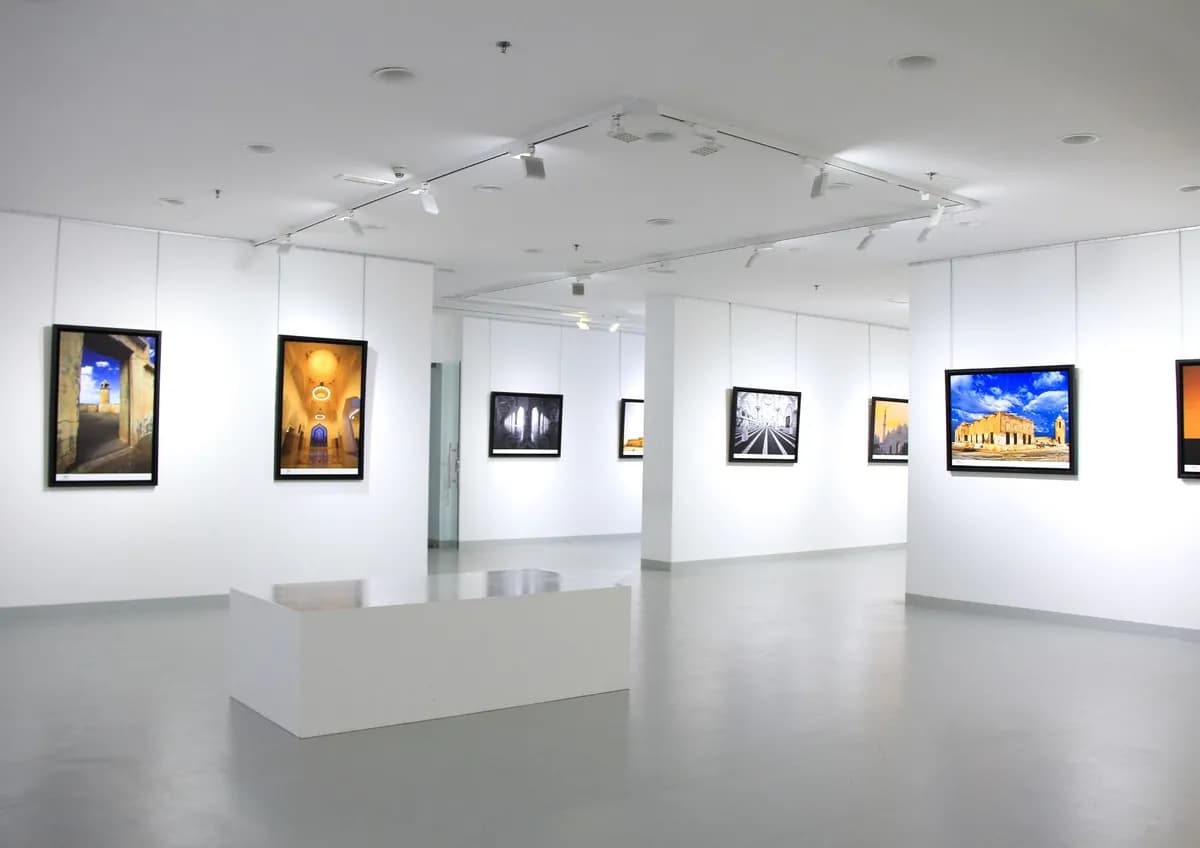 David Calderón gana el VI Premio Arte A&G con 'Umbral Amarillo'