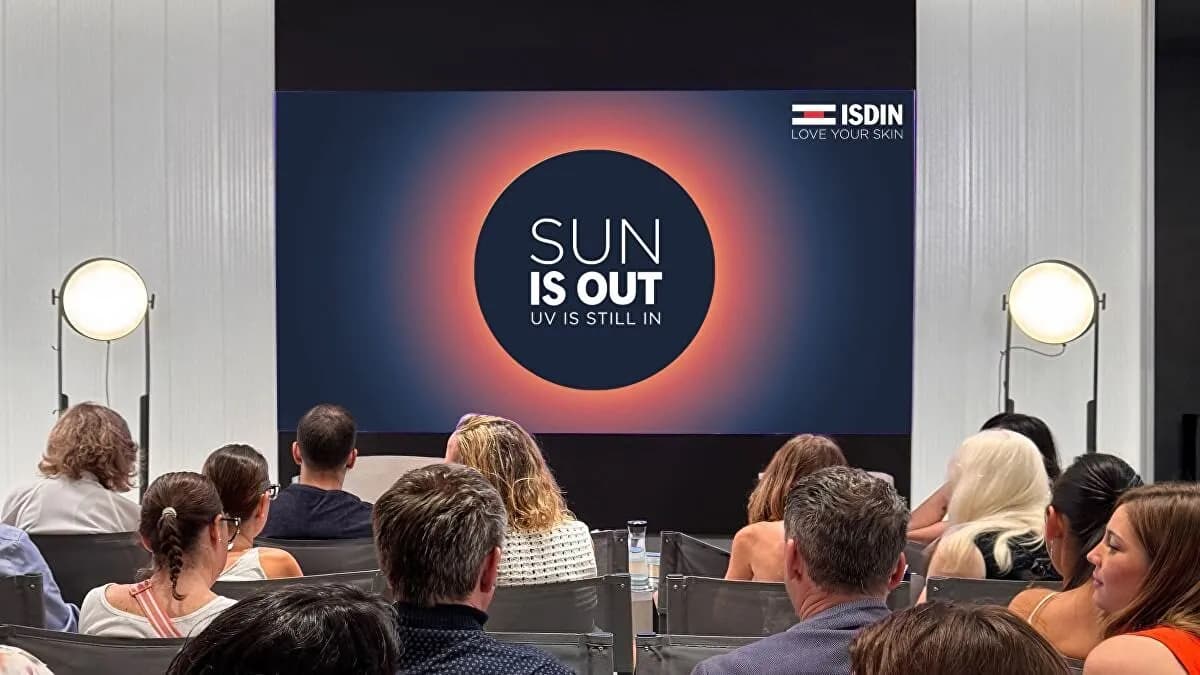 ISDIN retransmitirá eclipse solar con charlas y música en Barcelona
