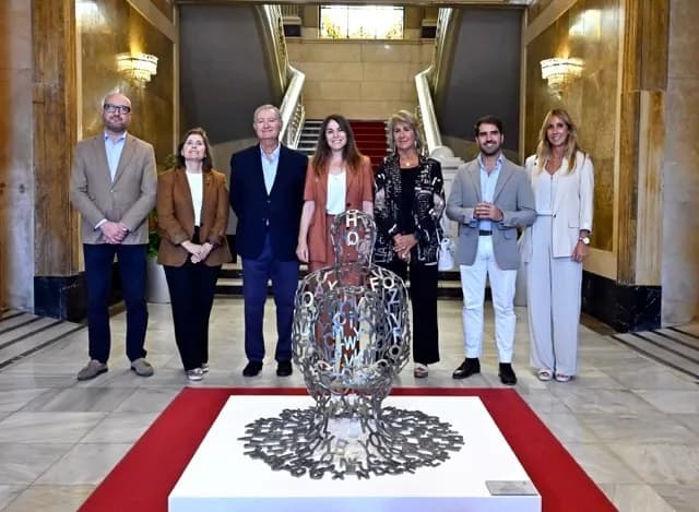 Jaume Plensa presenta 'Overflow (Study) IV' en Murcia hasta diciembre