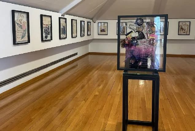 La exposición '21 S(empre)' en Lugo aborda el Alzheimer con arte