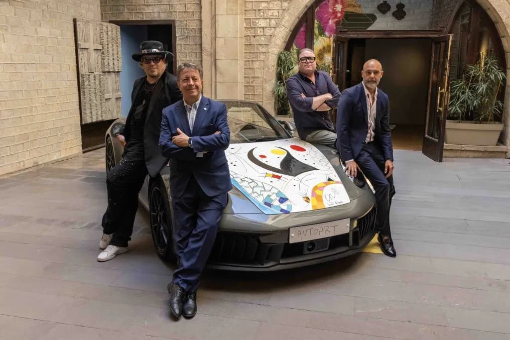 AutoArt World: el evento que fusiona arte y automóviles en Barcelona