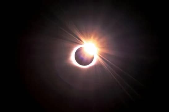 Nuevo visor web para disfrutar del eclipse solar del 12 de agosto