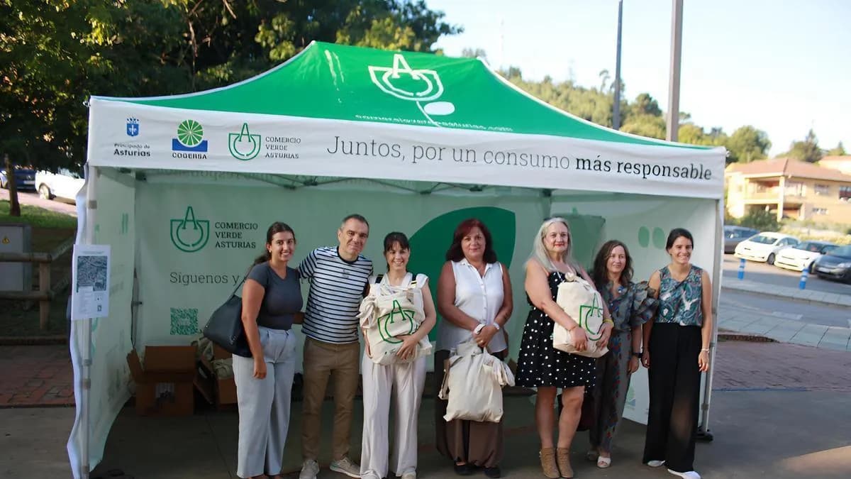 Corvera premia a diez comercios por su compromiso con la sostenibilidad