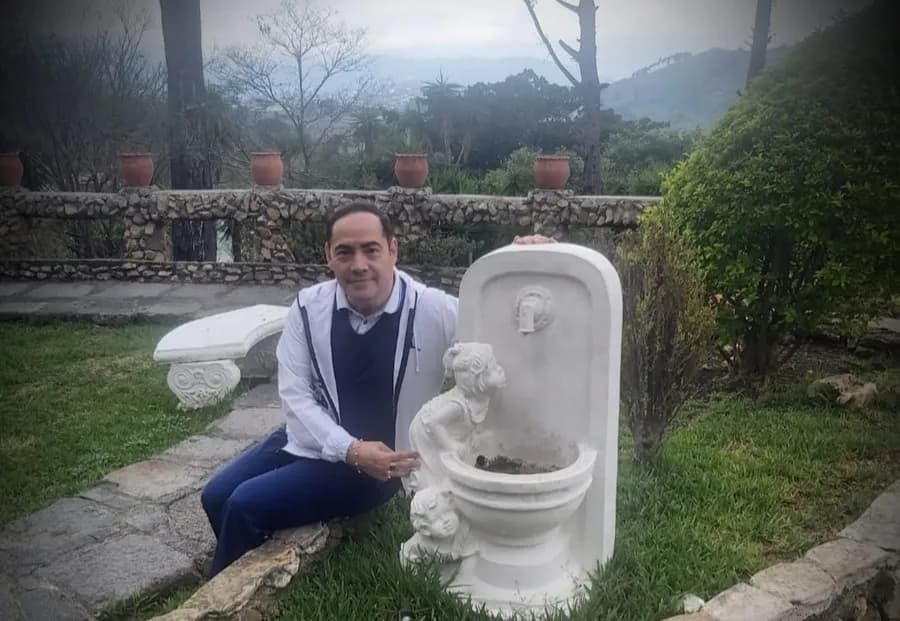 Franklin Calvo: Arte y Educación para la Paz y Sabiduría