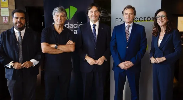 Sevilla impulsa nuevas métricas educativas más allá de las notas