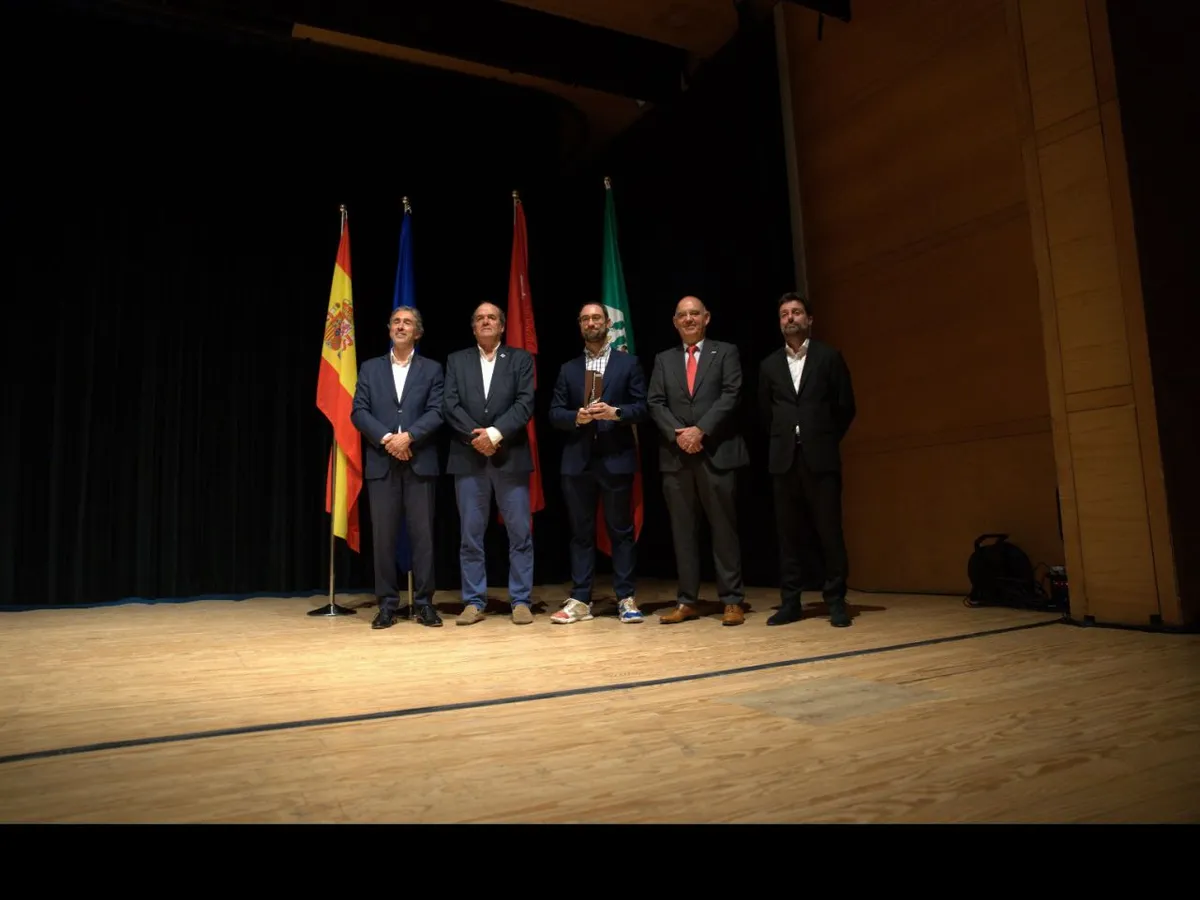 Acciona y ayuntamientos ganan Premios Escoba 2026 por innovación