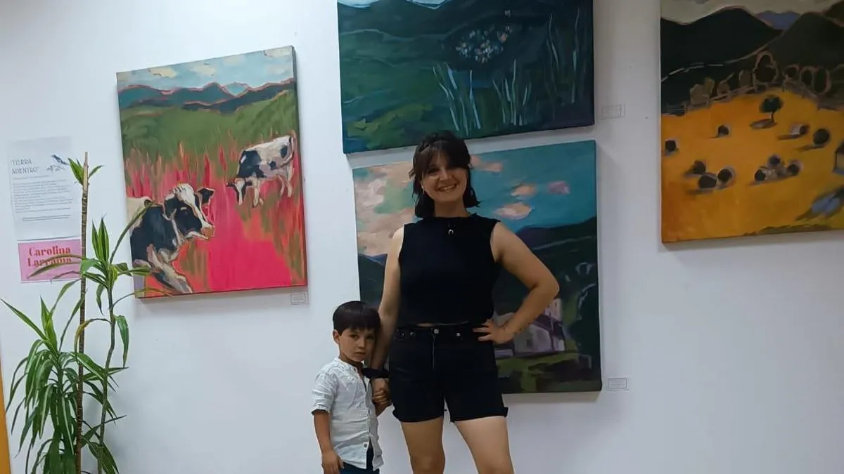 Carolina Larrama presenta 'Tierra Adentro' en Salas
